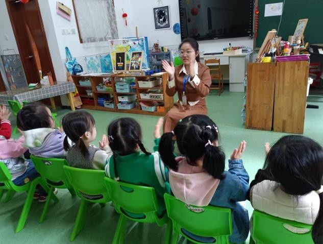 “乐之翼，心之航：幼儿园音乐探索之旅”